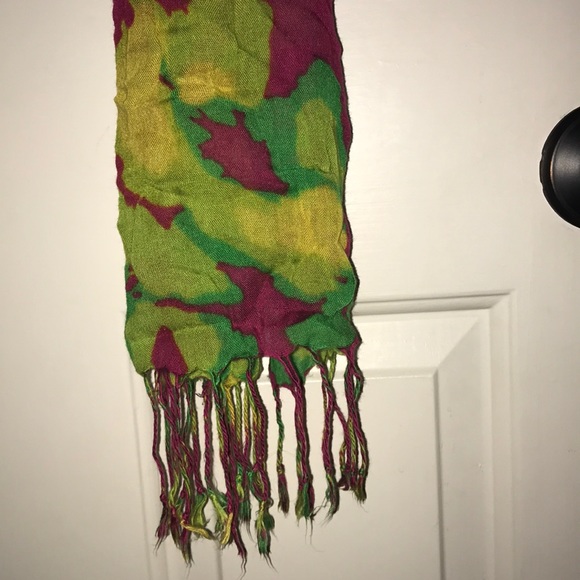 Scarf - Picture 2 of 2